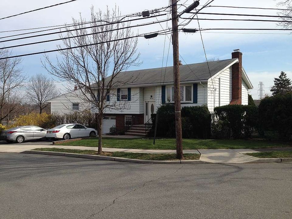 2nd image of 19 Field Rd