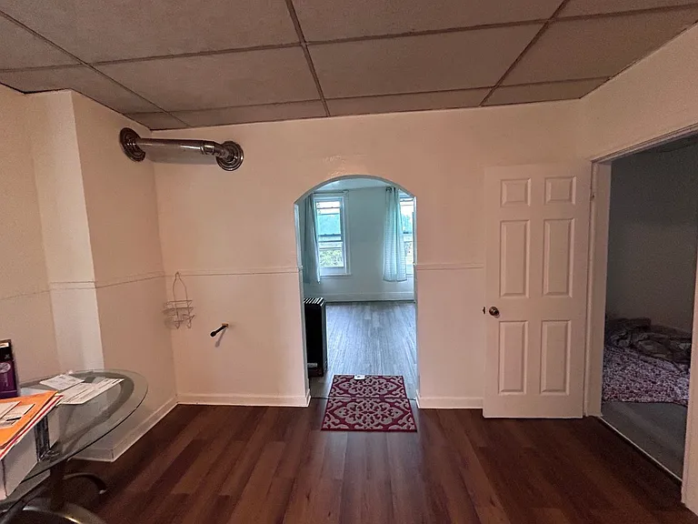 52 Walden Ave — Photo 4