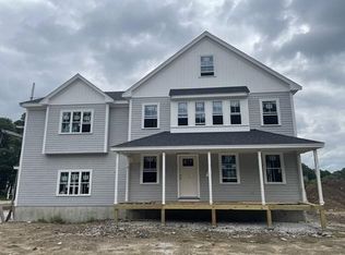 29 Andover Rd, Billerica, MA 01821