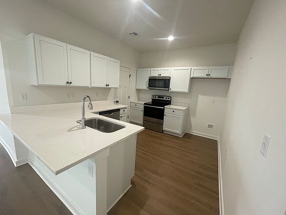 4th image of 11309 W 35th Cir S