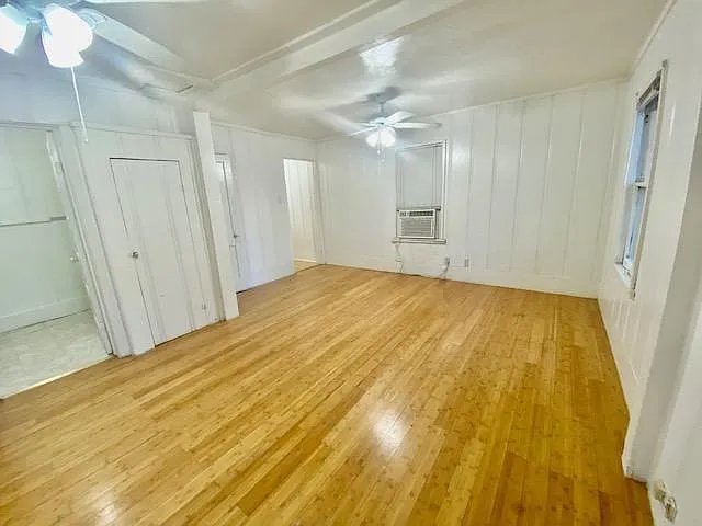 1 bed, 1.0 bath, 600 sqft, $900 — Photo 1