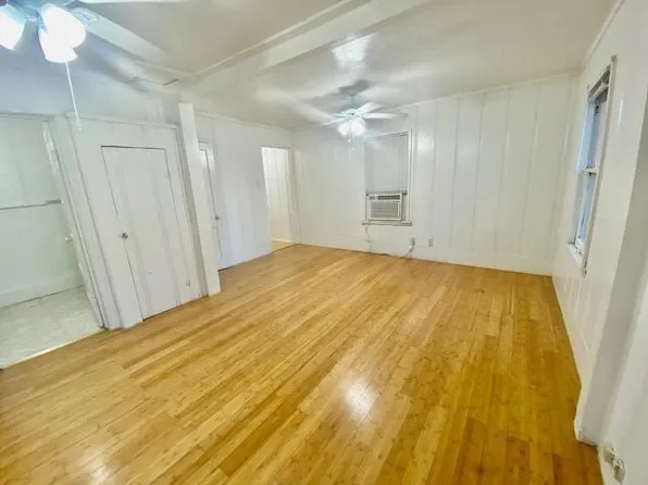 1410 Wentworth St, Houston, TX 77004