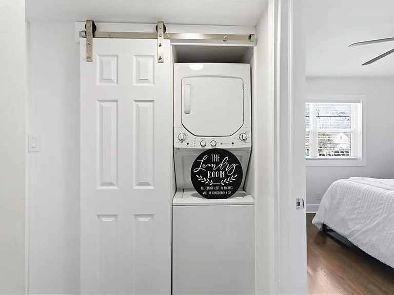 3660 Peachtree Rd NE #3H — Photo 21