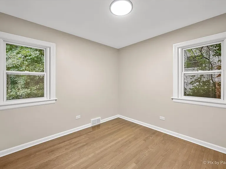 23776 N Overhill Dr — Photo 13