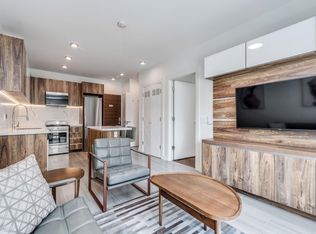 1168 Pendrell St #204, Vancouver, BC V6E 1L4