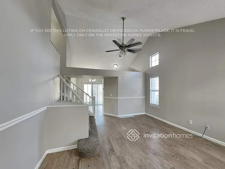 1162 W 132nd Pl — Photo 9