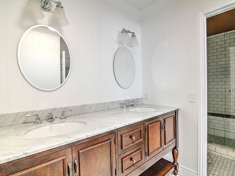 Both bathrooms have been fully remodeled. master bath includ