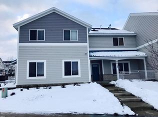 5016 Harvest Lake Dr NW, Rochester, MN 55901