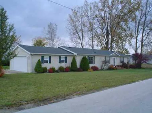 432 Grand Ave, Woodville, OH 43469