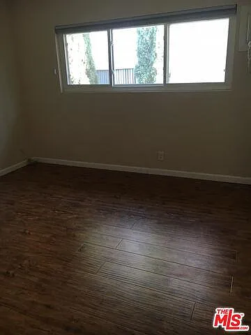 Building Photo - 1128 Rexford Dr #3
