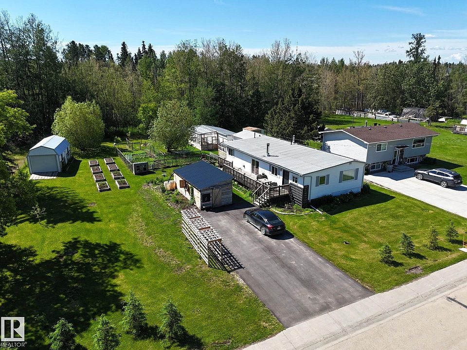 1st image of 4707 54th Ave