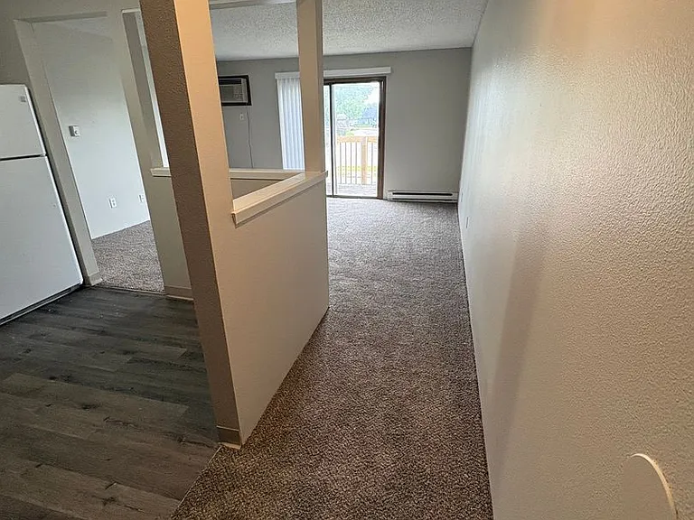 Parkview Apartments — Photo 14