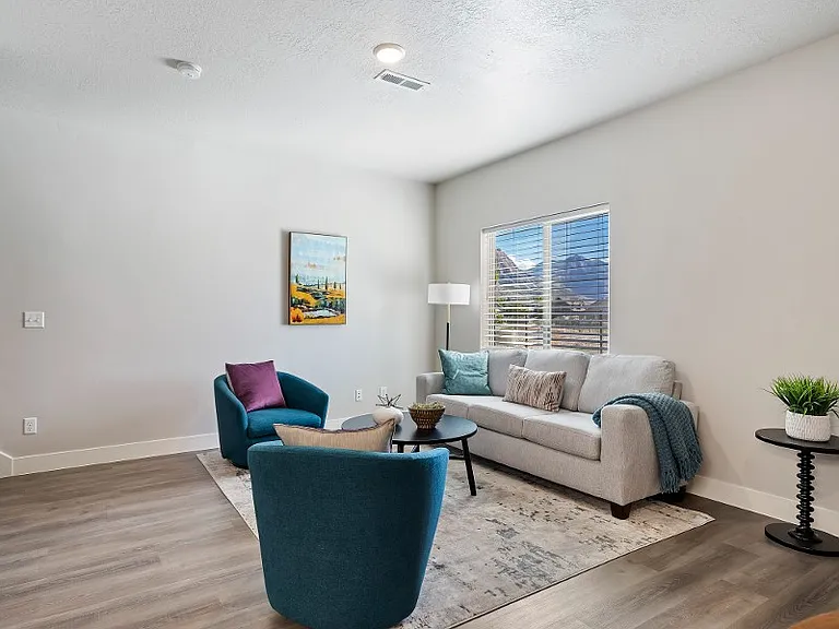 Patriot Pointe — Photo 18