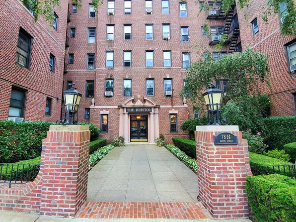 7814 Austin St APT 1E, Flushing, NY 11375