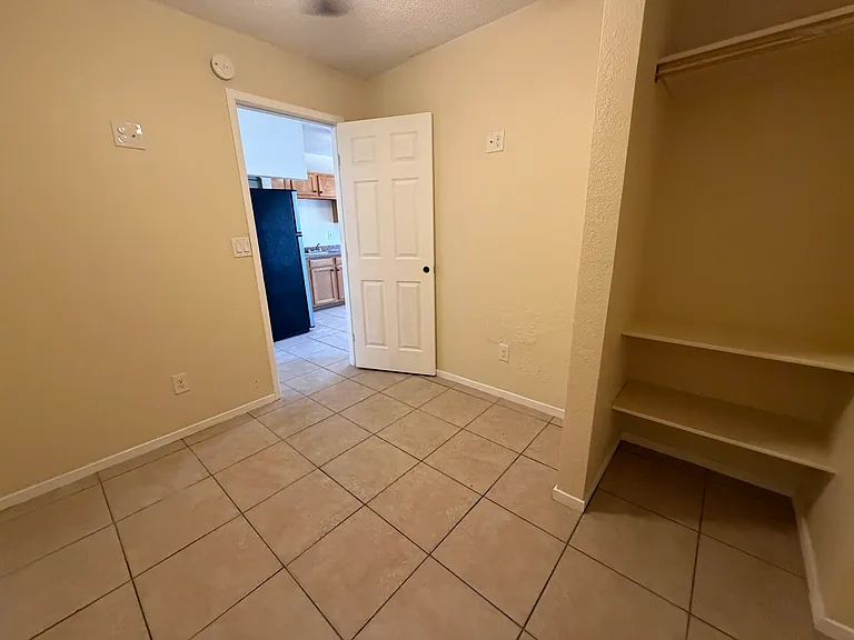 1757 E Harvard St #3 — Photo 6
