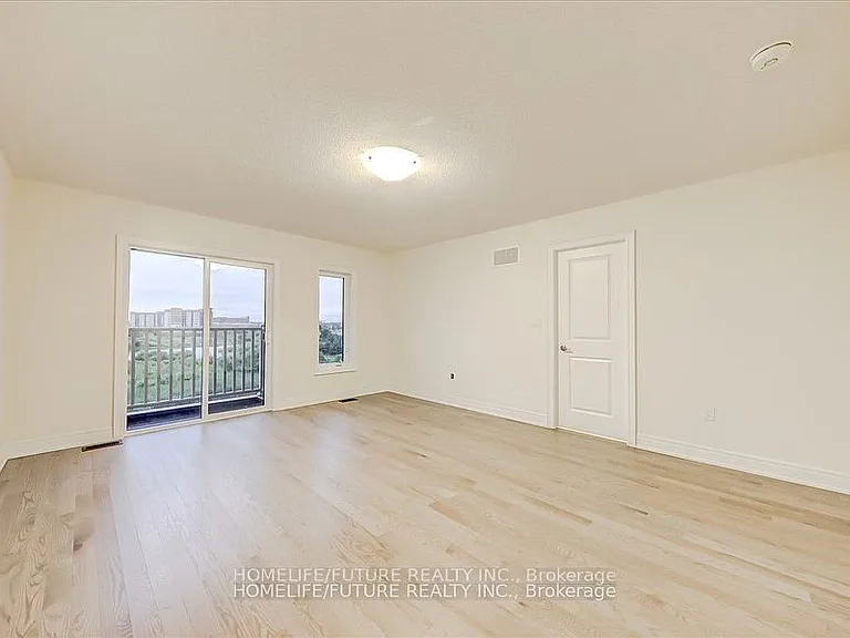 26 Andress Way — Photo 13