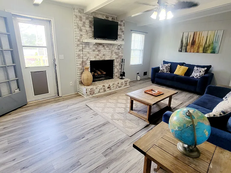 806 Greenwood Dr — Photo 21