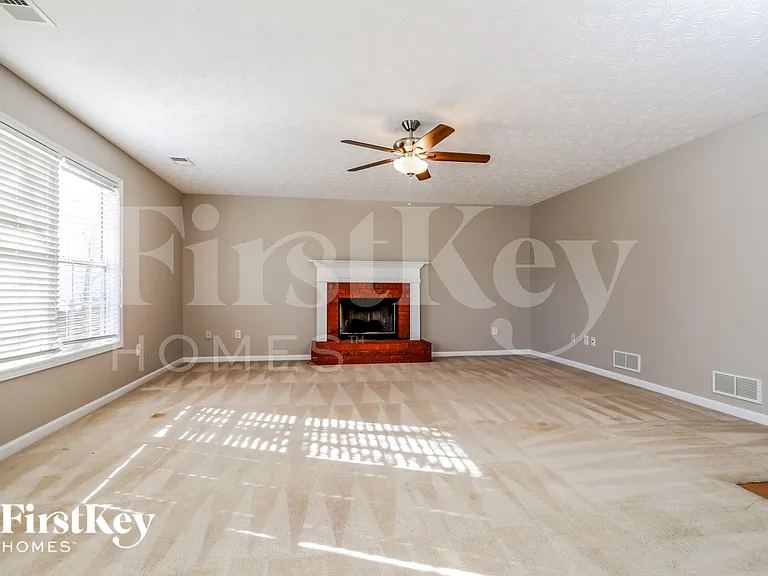 4208 Webb Meadows Dr — Photo 7