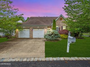 34 Shoal Rd, Jackson, NJ 08527