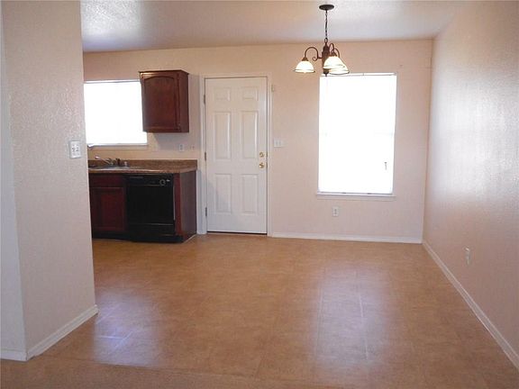 3rd image of 7333 Mesquite Sun Ln