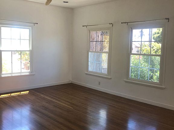 5th image of 848 S Kenmore Ave #1/2