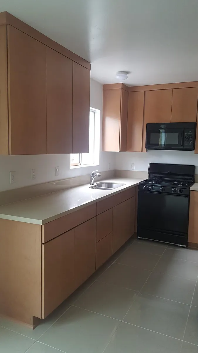 Kitchen - 508 N Citrus Ave
