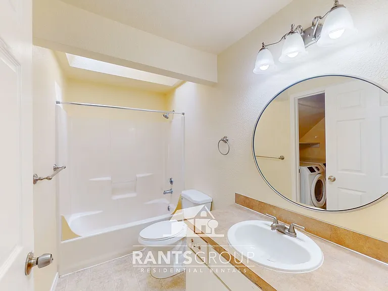 220 Israel Rd SW #M4 — Photo 14