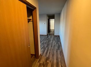 1262 Cardinal Ln #F, Green Bay, WI 54313