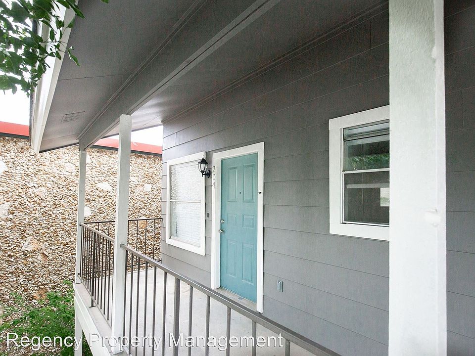 1st image of 1413 Clearfield Dr APT 102
