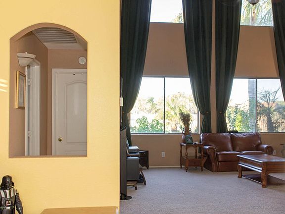 Dining Room-Play room-2