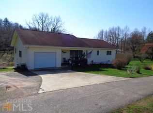 281 Hinton Center Rd, Hayesville, NC 28904