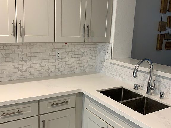 3rd image of 3606 Whitworth Dr