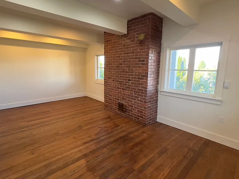 1588 Grand Ave #C — Photo 5