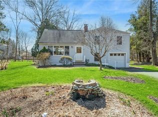 226 Townline Rd, Pearl River, NY 10965