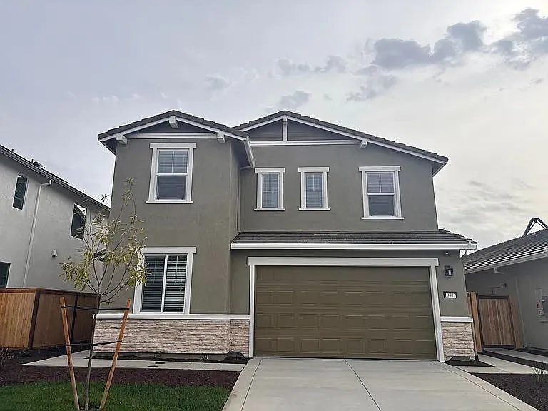 10377 Bayson Way — Photo 1