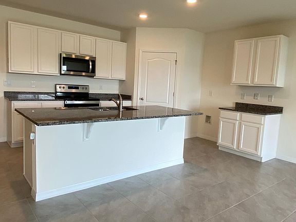 4th image of 2894 Common Crane Ct