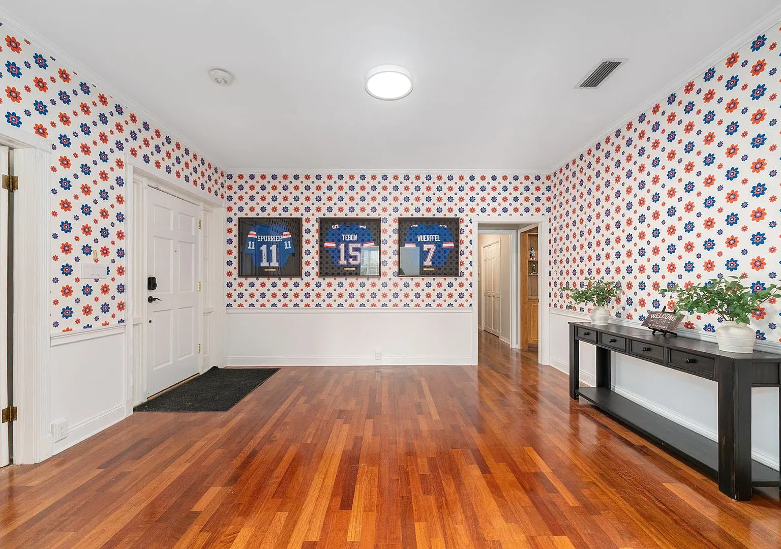 2222 W. University Ave — Photo 3