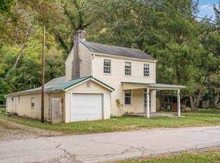 40 Old Clifton Rd, Versailles, KY 40383