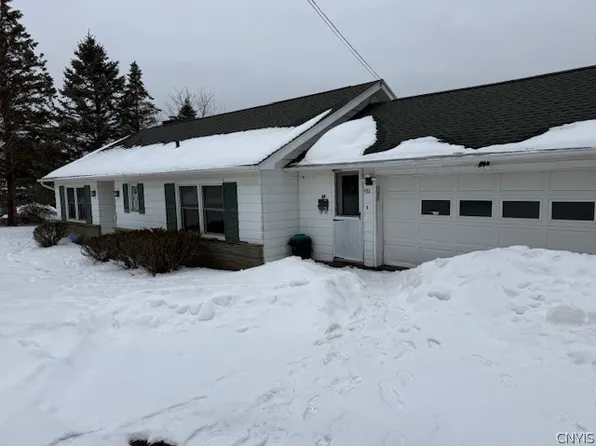 20 S Hills Dr, New Hartford, NY 13413