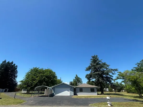 5050 Bo Peep Ln, Redding, CA 96002