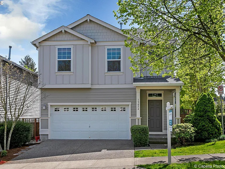 10354 NE Okanogan St — Photo 1
