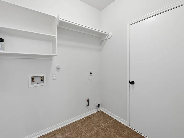 7519 Chathan Glen Ln — Photo 33