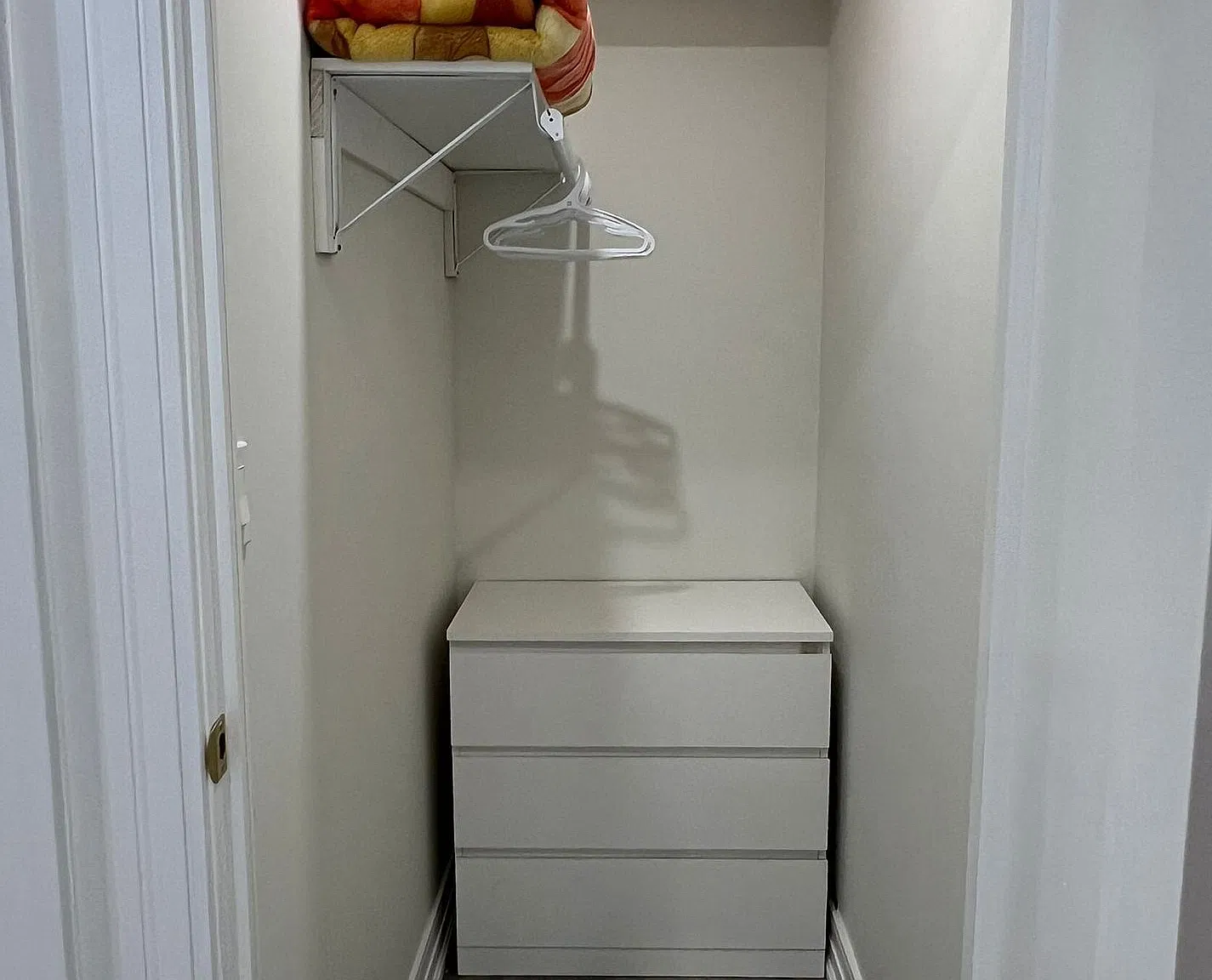 1 bed, $2,000 — Photo 4