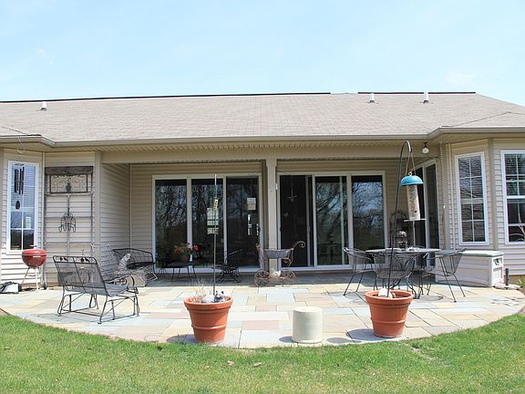 3rd image of 12025 Barton Ave