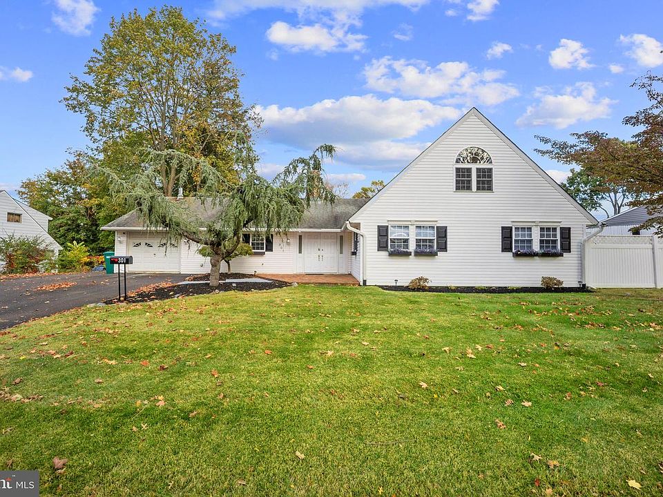 1st image of 301 Snowball Dr