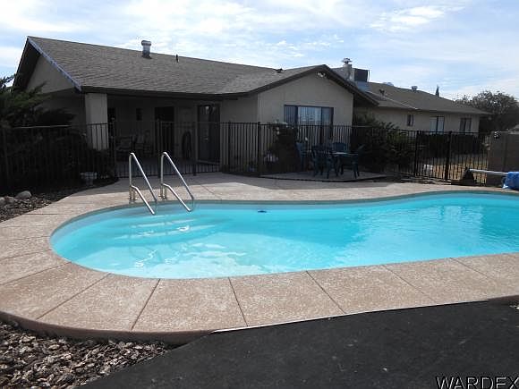 2nd image of 2023 Delaware Dr