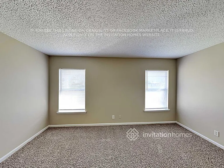 716 S Lake Cunningham Ave — Photo 17
