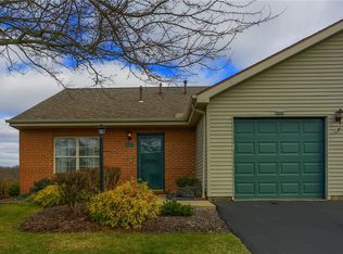 127 Newhaven Ln, Butler, PA 16001