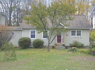 136 Travis Rd, Hyde Park, NY 12538