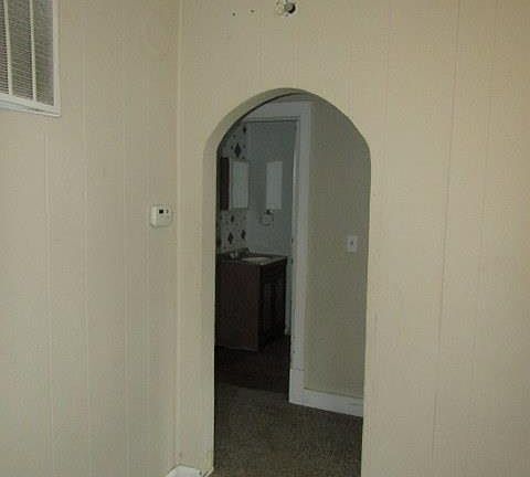5th image of 401 Cherry Ave